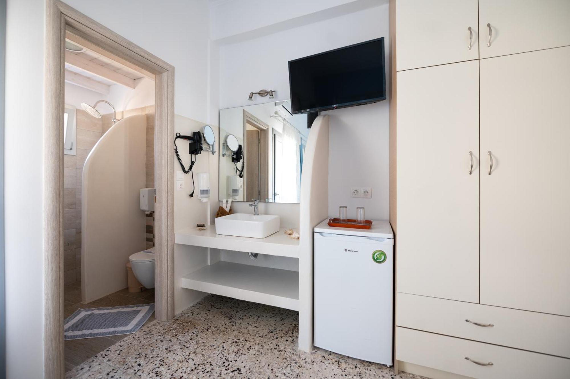 Giasemi Rooms Livadi  Exterior foto